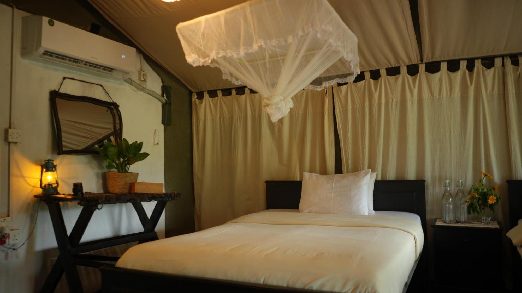 Hotel Camp Leopard - Yala Safari Glamping Extérieur photo